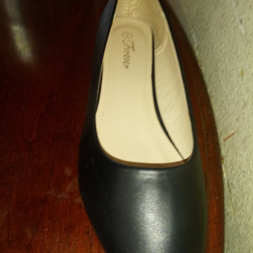 plain flats - Picture 2 of 3